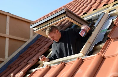 Pose de fenêtres de toit Velux à Camoël